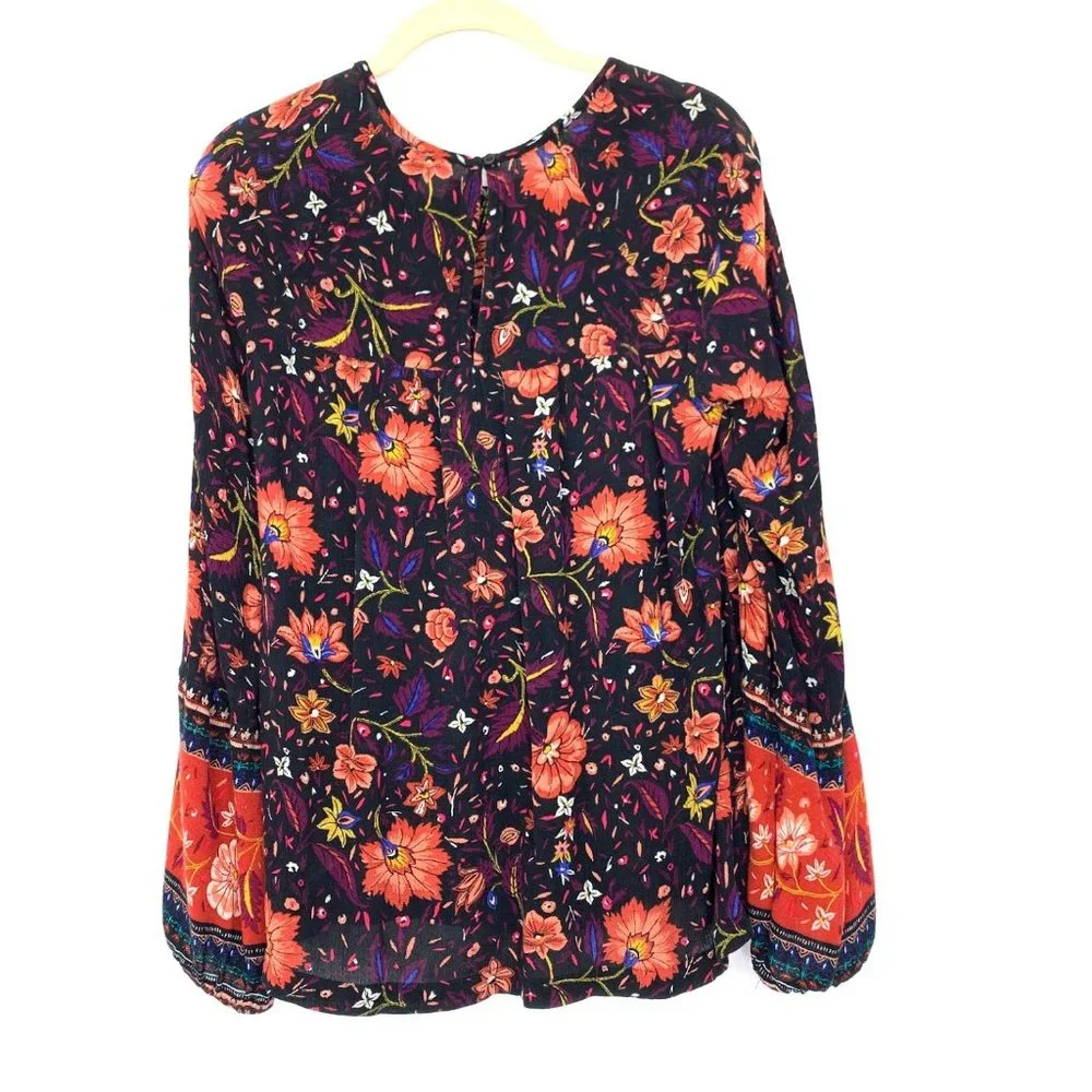 Old Navy Smocked Swing Floral‎ Blouse